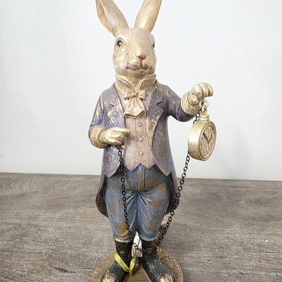 New Easter Bunny Gentlemen holding a Clock Figurine - Picture 3 of 6